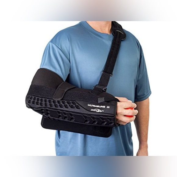 DonJoy UltraSling III Shoulder Support Sling- Size - XL Gently Used